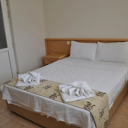 公寓式酒店 Truva Apart 3*