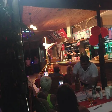 公寓式酒店 Truva Apart 3*