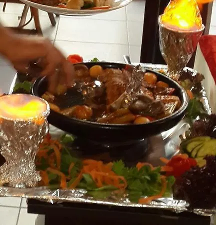 公寓式酒店 Truva Apart 3*