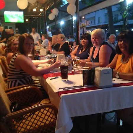 アパートホテル Truva Apart 3*