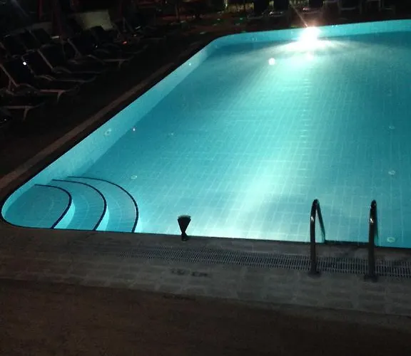 Aparthotel Truva Apart